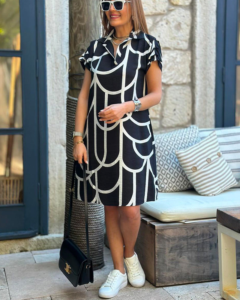 Helmi | Minimal Short Sleeve Dress