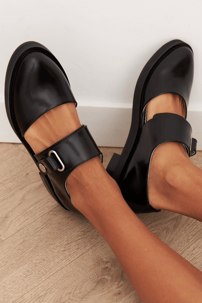 Giada | Mary Jane Flats with Adjustable Strap