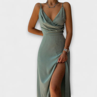 Lara | Minimalist Everyday Dress