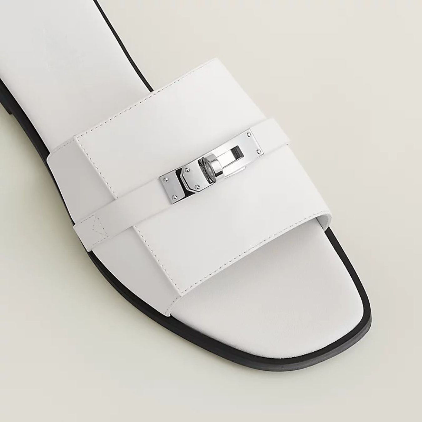 Julie | Chic Verrou Sandals