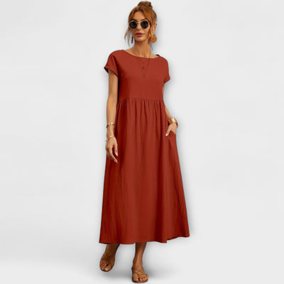 Zinnia | Serene Floral Maxi Dress