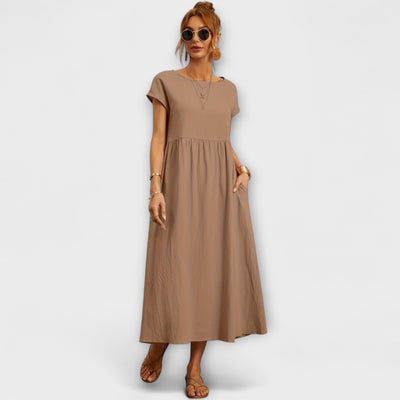 Zinnia | Serene Floral Maxi Dress