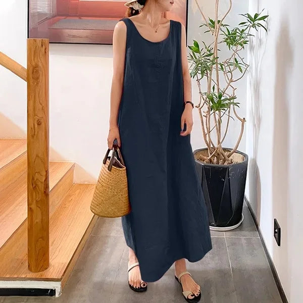 Amelia | Sleeveless Minimalist Summer Dress