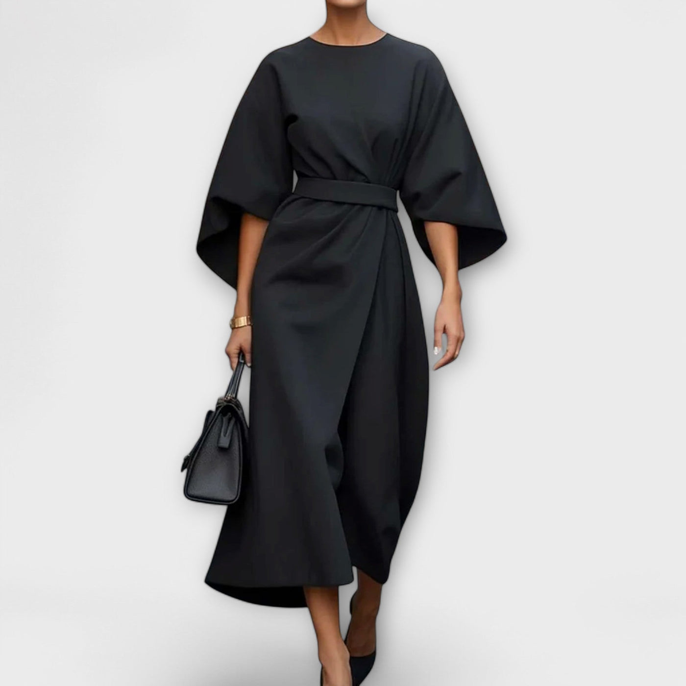 Sonia | Chic Sleeved Shift Dress