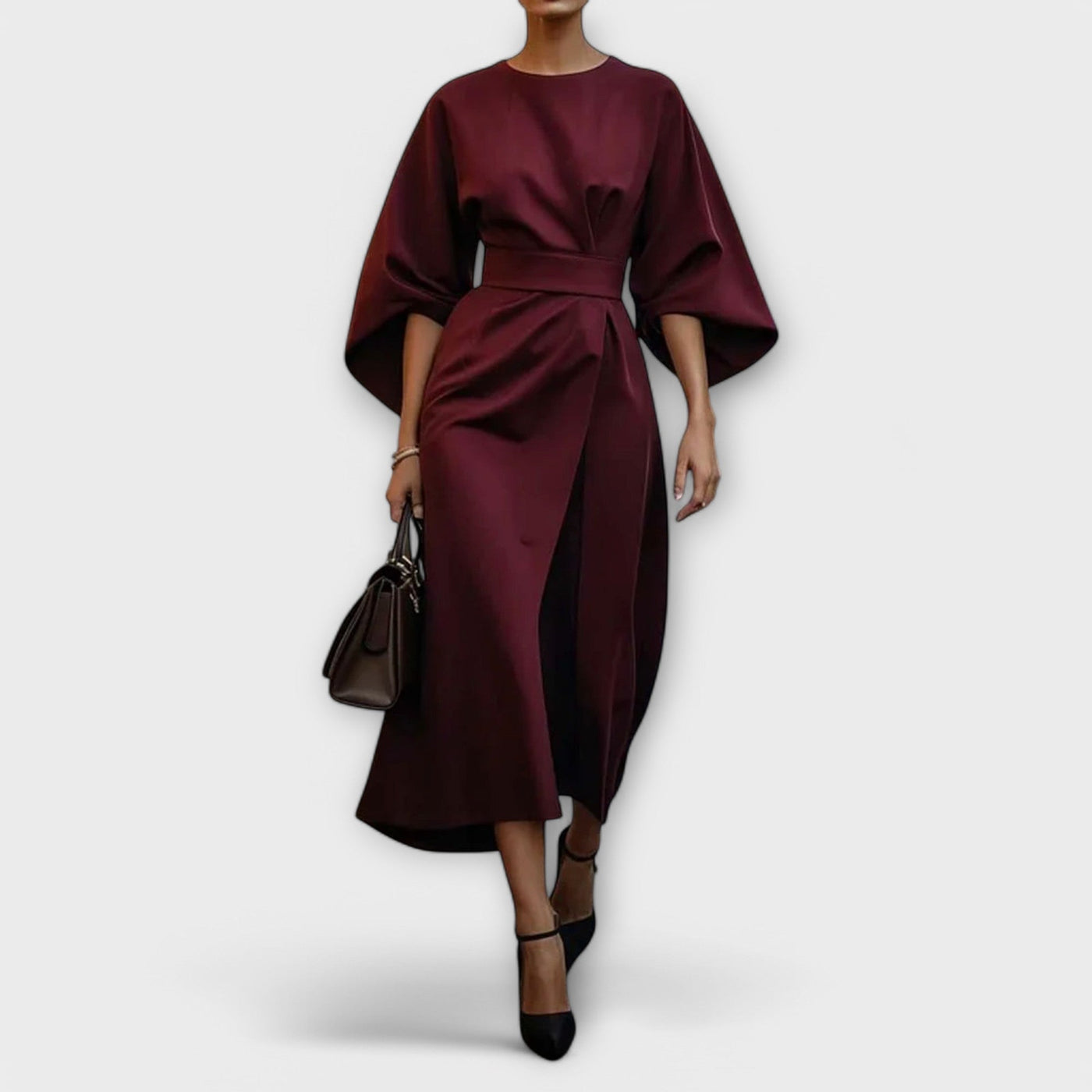 Sonia | Chic Sleeved Shift Dress