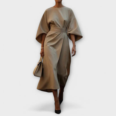 Sonia | Chic Sleeved Shift Dress