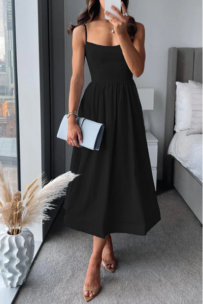 Ellie | Stylish Laced Midi Dress