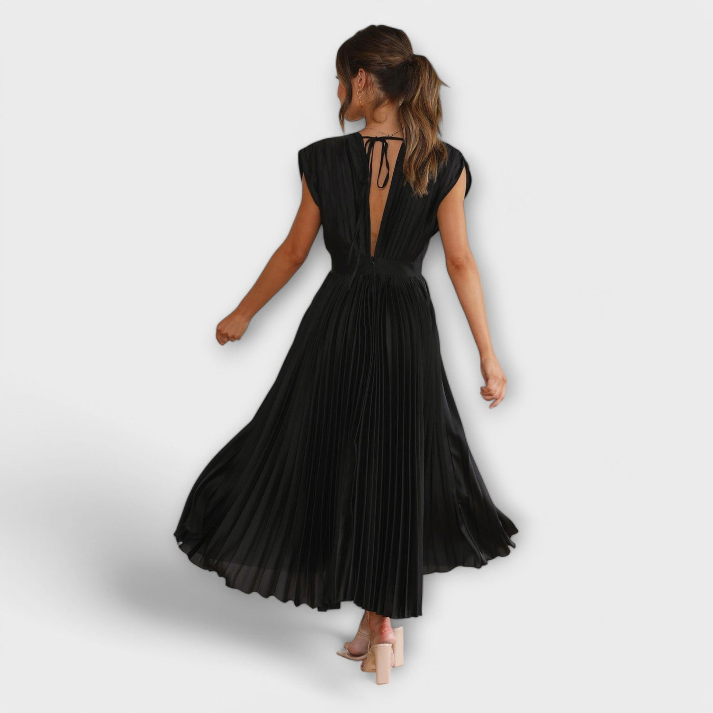 Maria | Elegant Pleated Style Dress