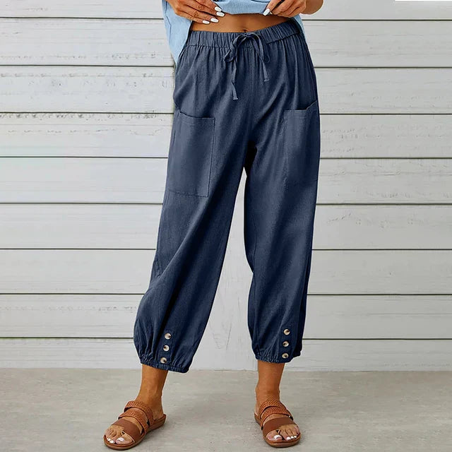 Talia | Black Relaxed Button-Cuff Pants