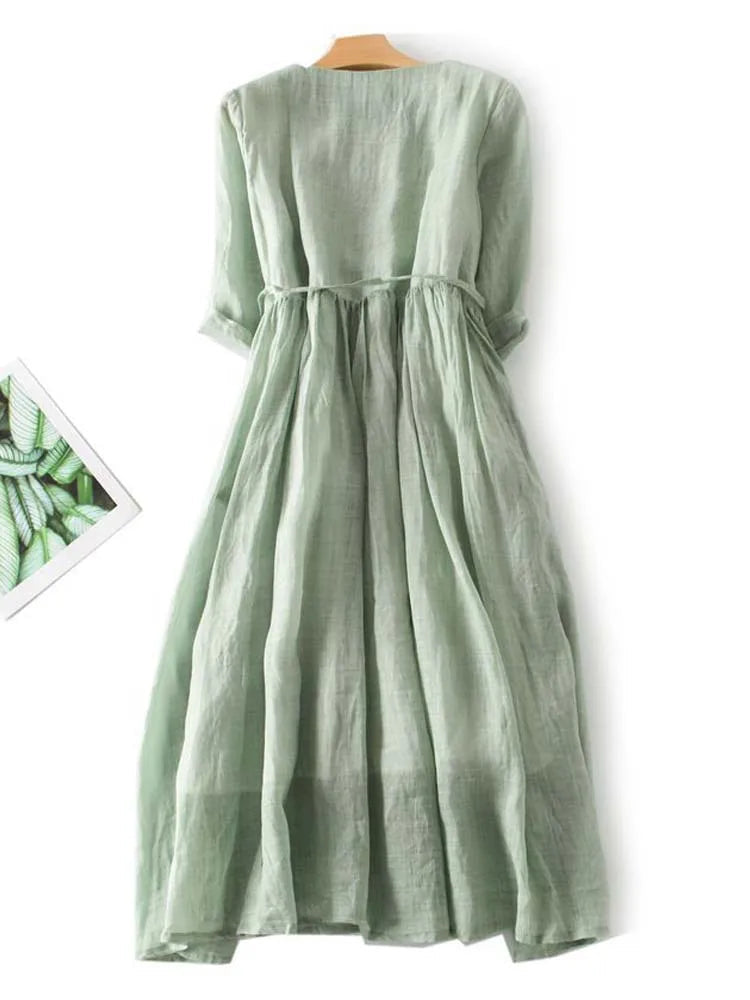 Amara | Waist-Defining Lace Dress