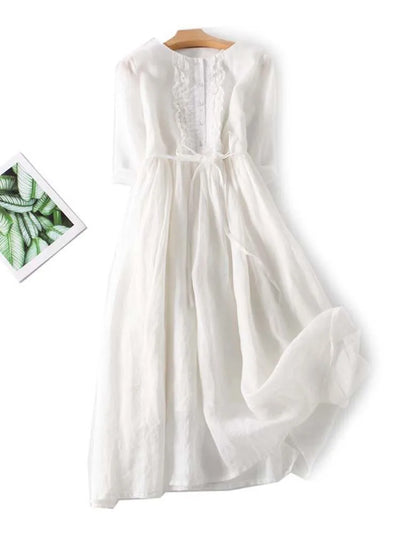 Amara | Waist-Defining Lace Dress