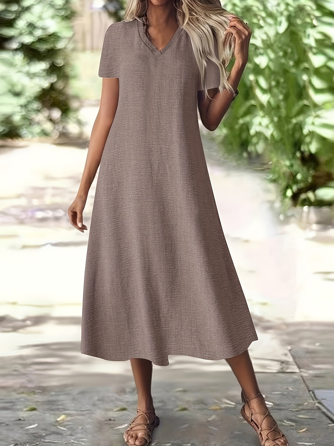 Isabelle | Elegant White Zipper Maxi Dress