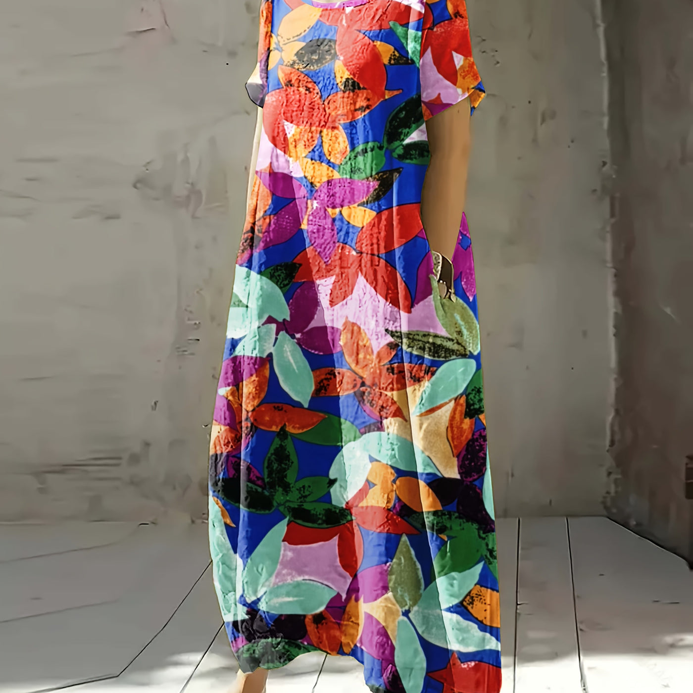 Amara | Vibrant Leaf Maxi Dress