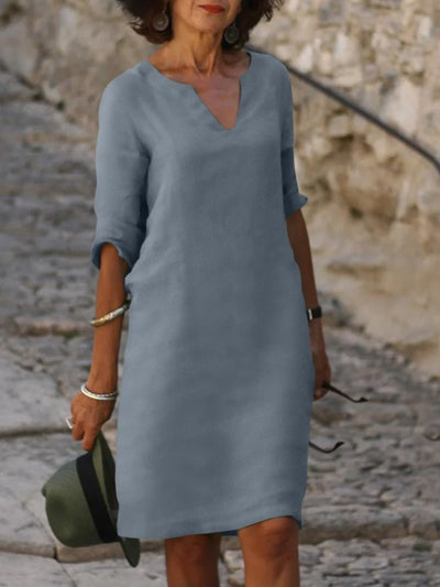 Diana | Elegant Black V-Neck Shift Dress